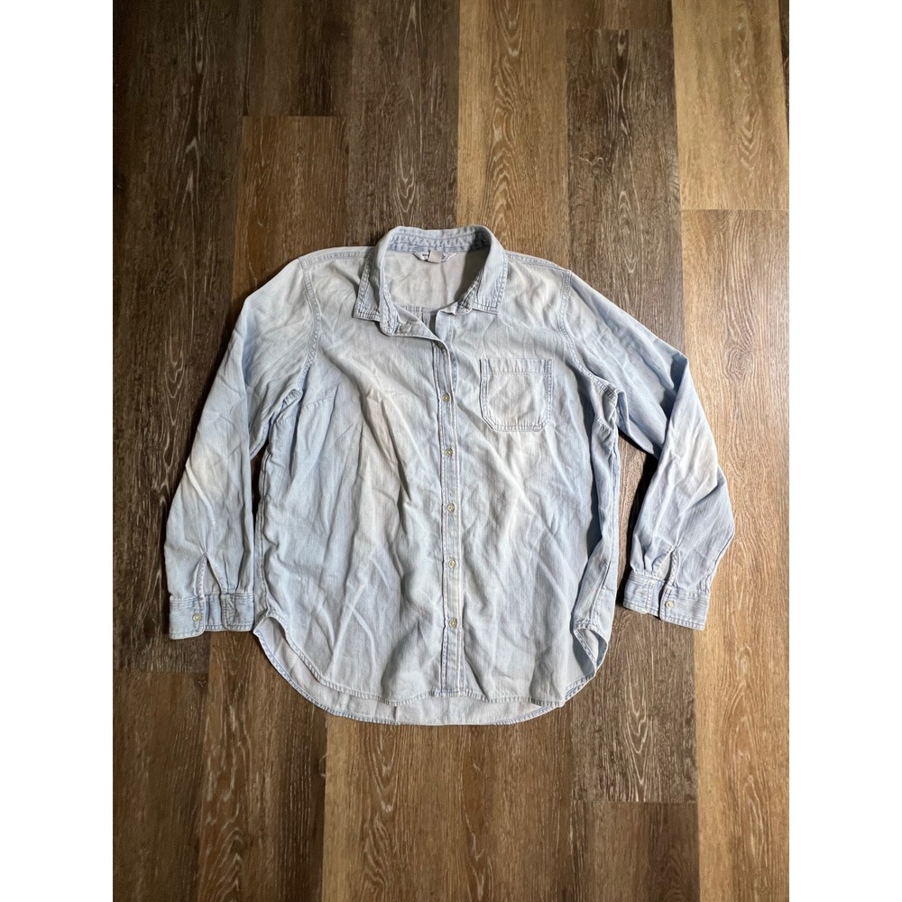 Old Navy The Classic Shirt Women XL Light Blue Denim Chambray Button Up